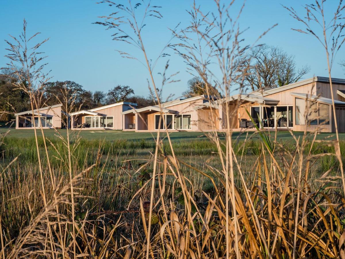 Executive Lakeside At Mullans Bay * Kesh
