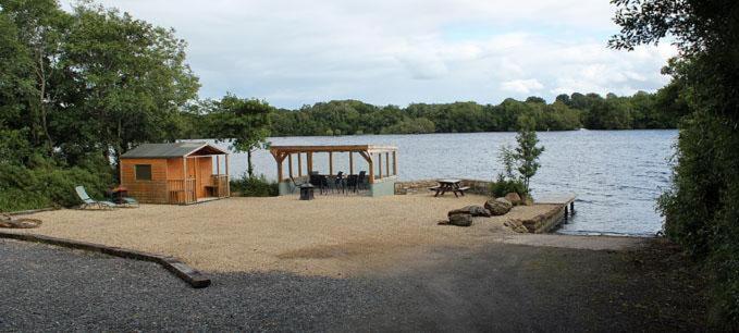 Executive Lakeside At Mullans Bay Chalet